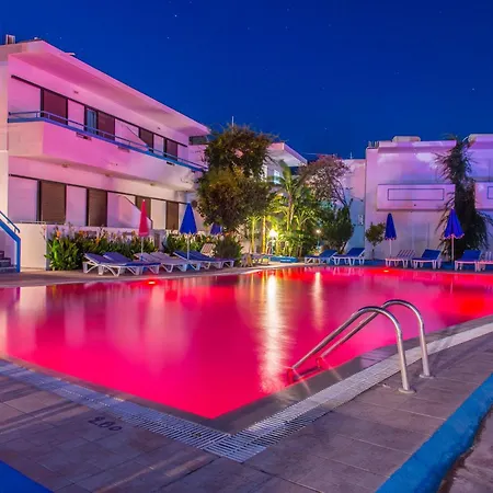 Yiannis Yard Studios & Apartments-2
