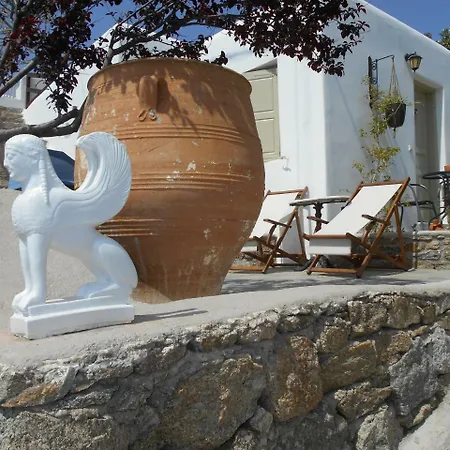 La Veranda Of Mykonos Traditional Guesthouse-3