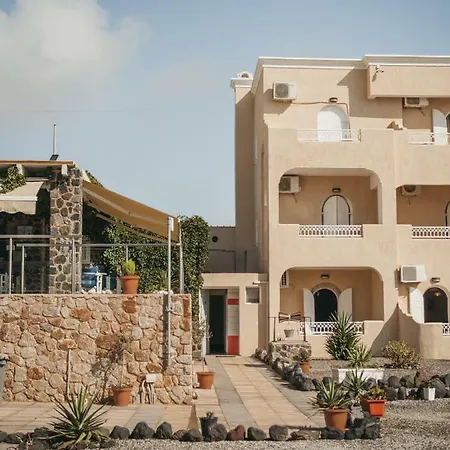 Fira East-3