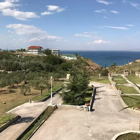 Villa Korais Luxury 3Br Apt With Sea View-3