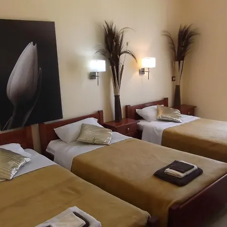 Mariana Hotel-2