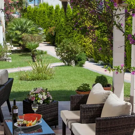 Sun Residence Exclusive Seaside Suites-3