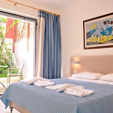 Talos Hotel & Apartments-3
