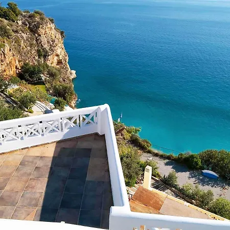 Muses Seaside Villas-3