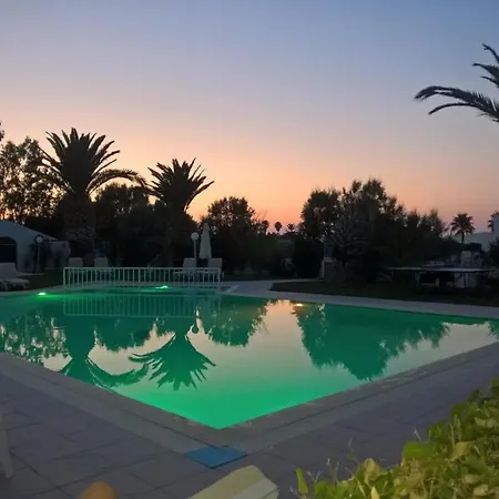 Aslanis Village Hotel-3