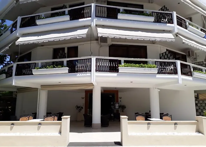 Studios Souropanis Καμένα Βούρλα