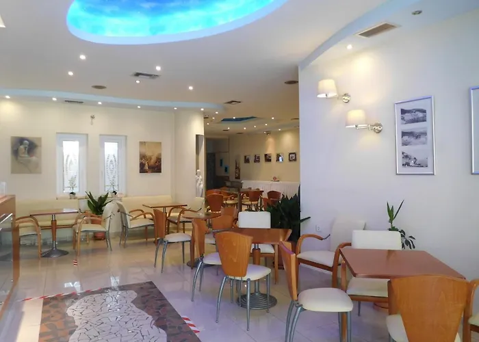 Efstratios Hotel Λουτρά Αιδηψού