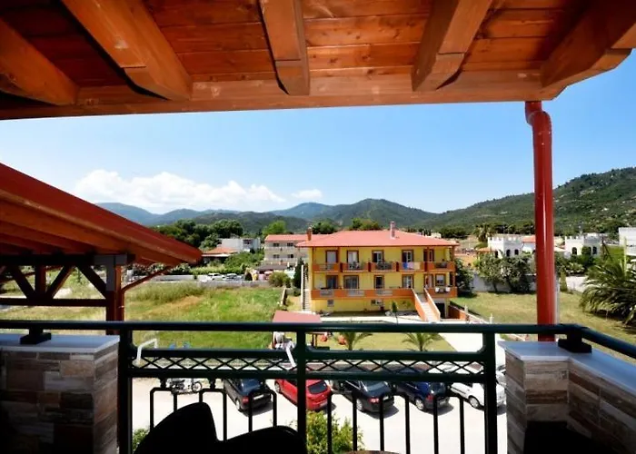 Aparthotel House Sinapis Sarti