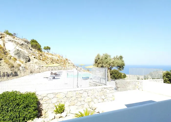 Bouganville Bed & Breakfast Stegna Archangelos 