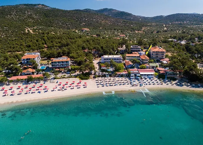 Green Velvet Thassos Pefkari