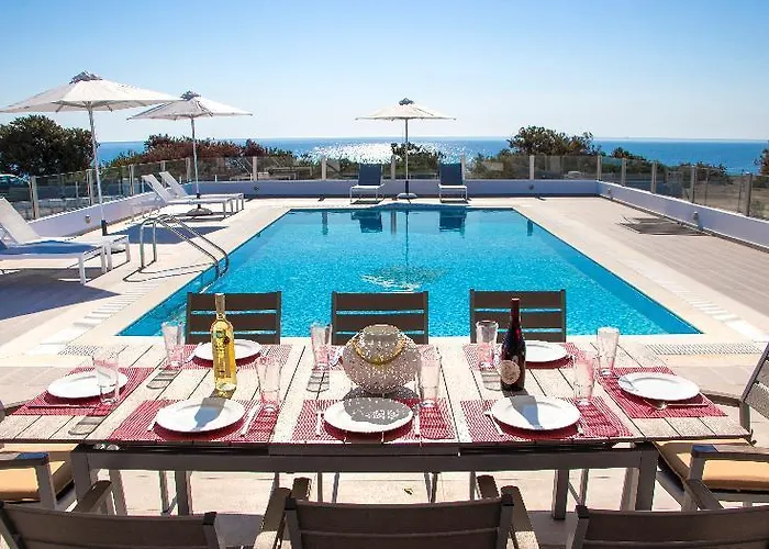 Aegean Horizon Beachfront Villas Γεννάδι