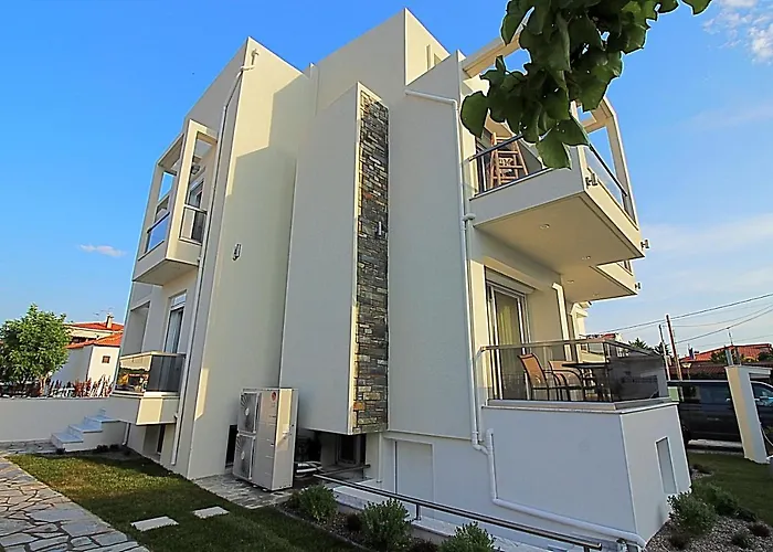 Sky Rays Luxury Apartments Nikiti 