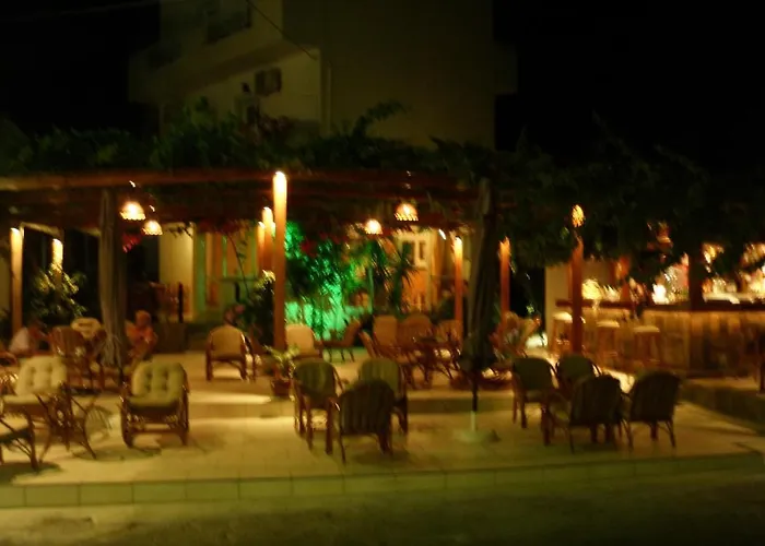 Alexandra Rooms Malia