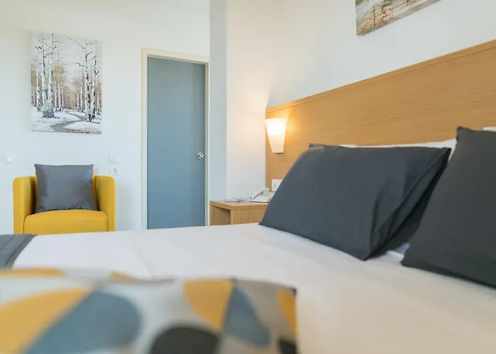 Rhodes City Cheap Hotels