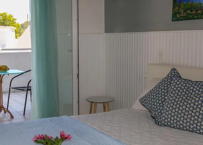 Roula Resort Skiathos Town