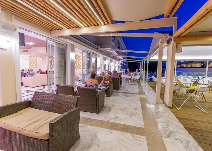 Roseland Hotel Marmari 