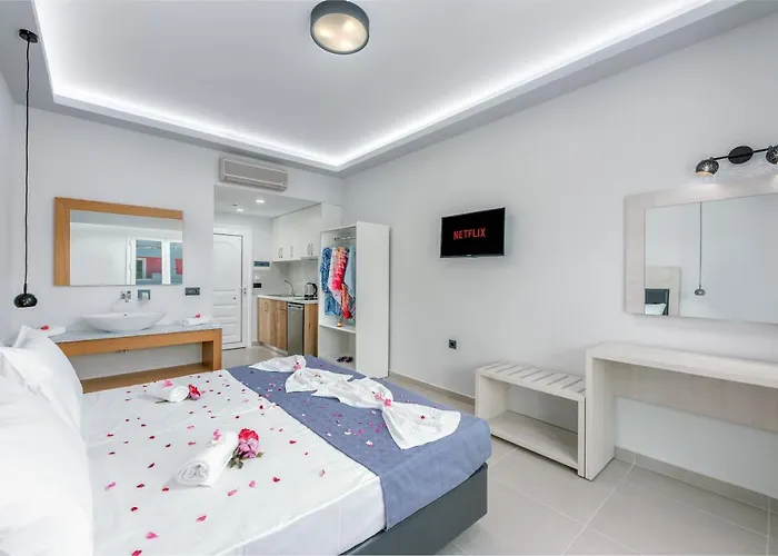Breeze Luxury Rooms Laganas