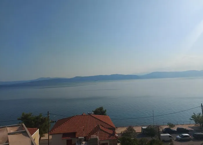 Hotel Banbus Λουτρά Αιδηψού