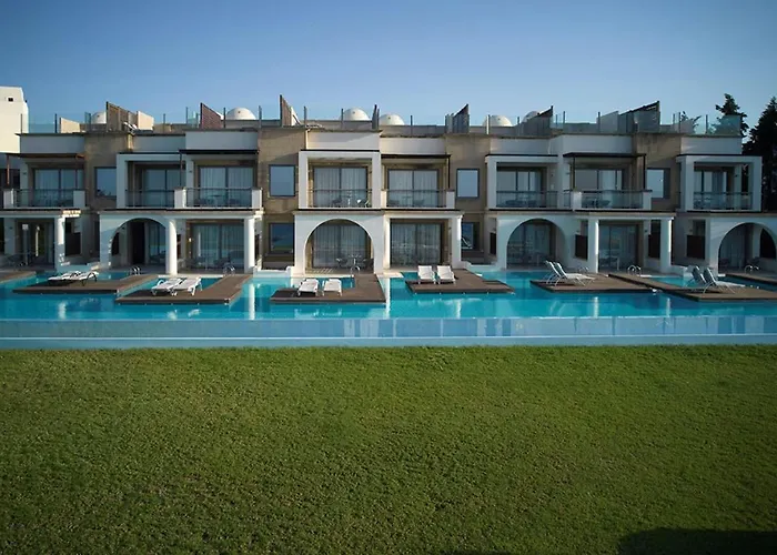 The Ixian All Suites - Adults Only