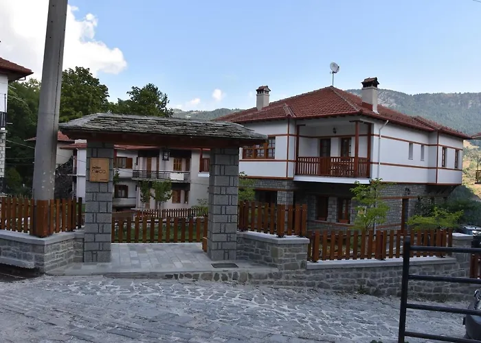 Nuca Guesthouse Μέτσοβο