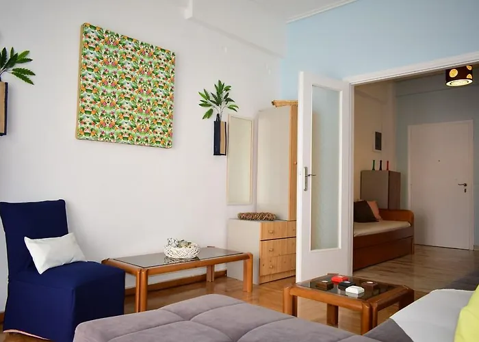 Apartment 6 Min From City Center & Acropolis Ateny