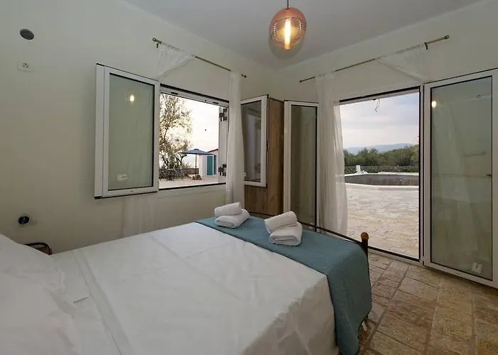 Hotel Emotions House Sunsets By The Pool Kalamata