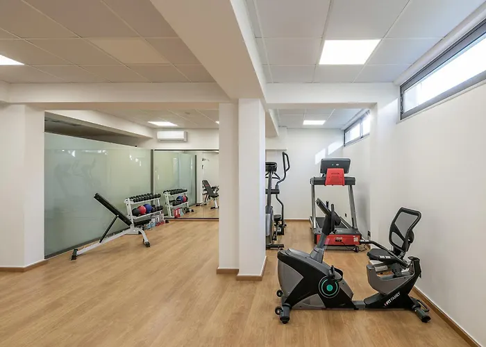 Mossa Well Being Hotel - Heated Pool And Wellness Spa Kato Daratso
