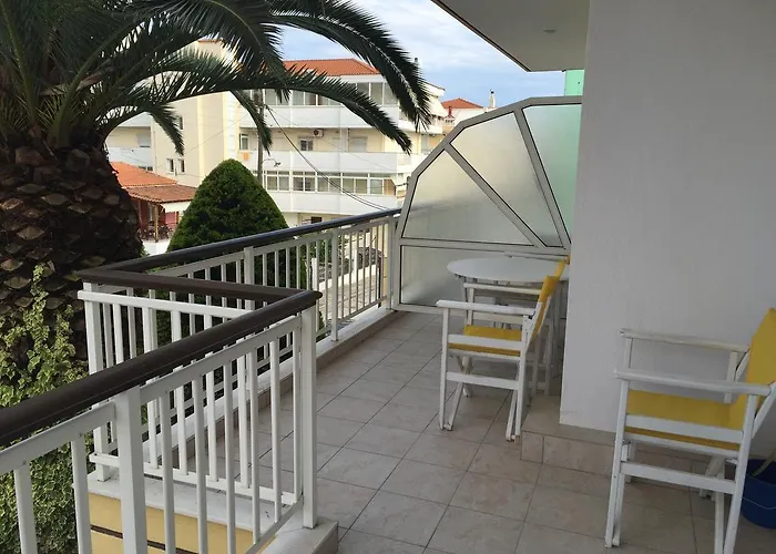 Iris Hotel Nea Kallikrateia
