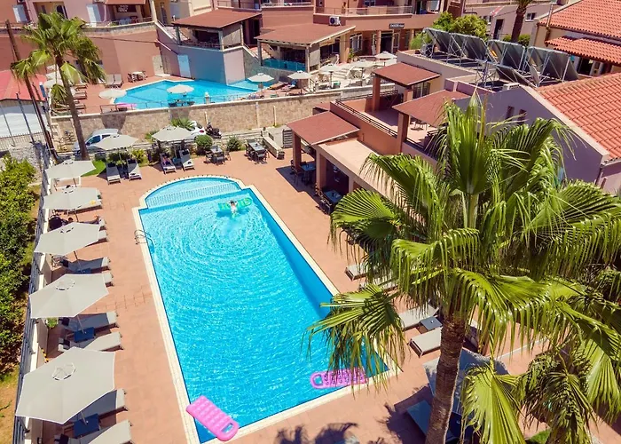 Theos Holidays Apartments Kato Daratso