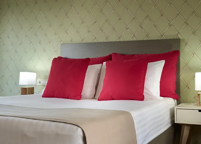 Koukounaria Hotel & Suites Alykes 
