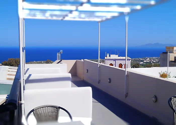 Tataki Hotel Φηρά