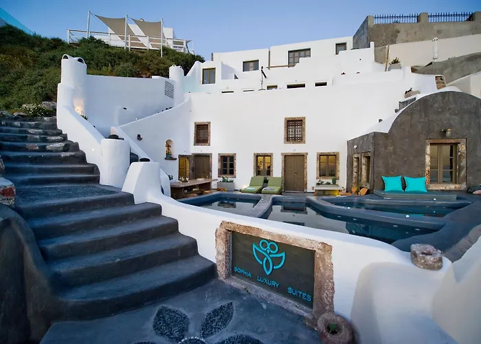Pet friendly Sophia Luxury Suites Imerovigli 