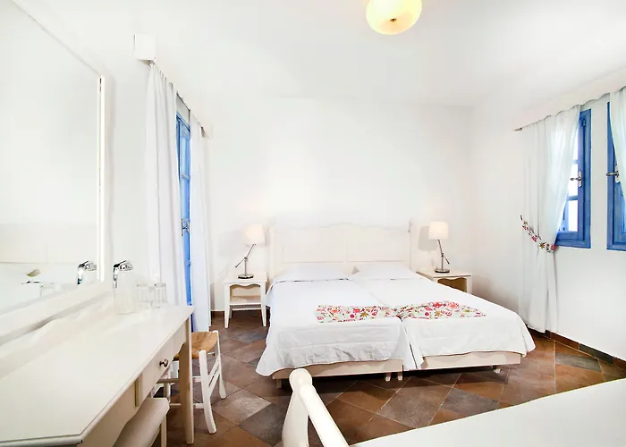 Koufonisia Hotel & Resort