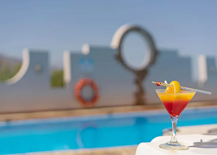 Apollo Apartments Paralia Kourna