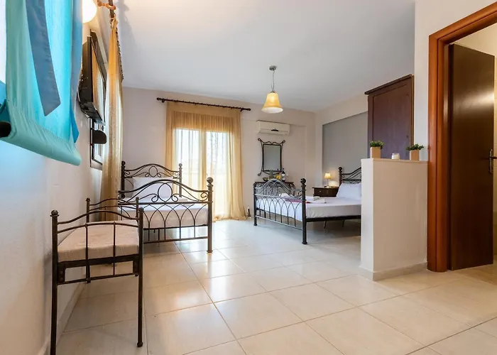 Eleon Apartments Áfitos