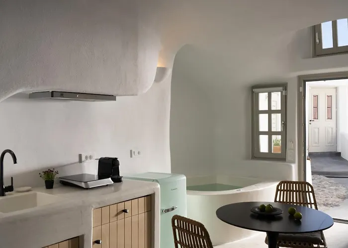 Niso Cave Suites Megalochori 