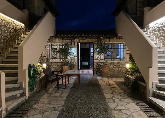 Sunny Garden Aparthotel Epidaurus