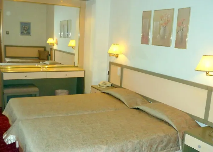 Rainbow Hotel Rhodes City