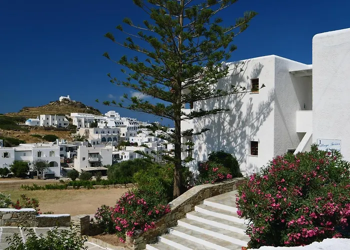 Village Twins 1 Chora 