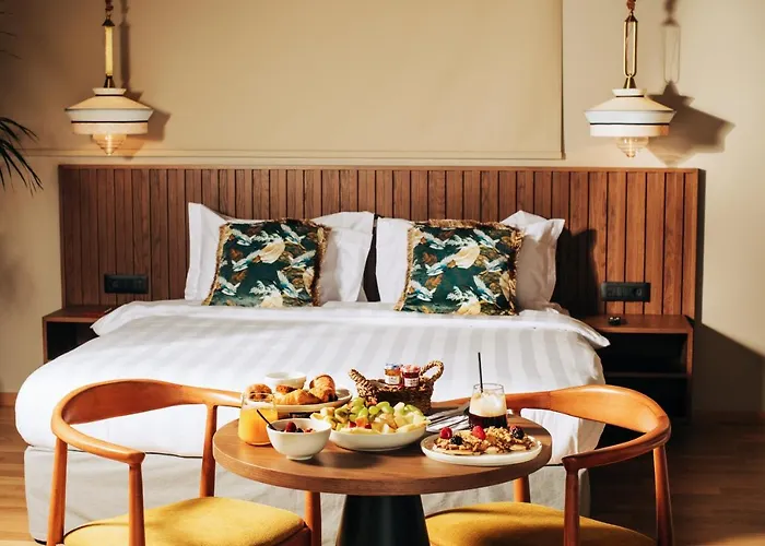 Cama Luxury Suites Glyfada Αθήνα