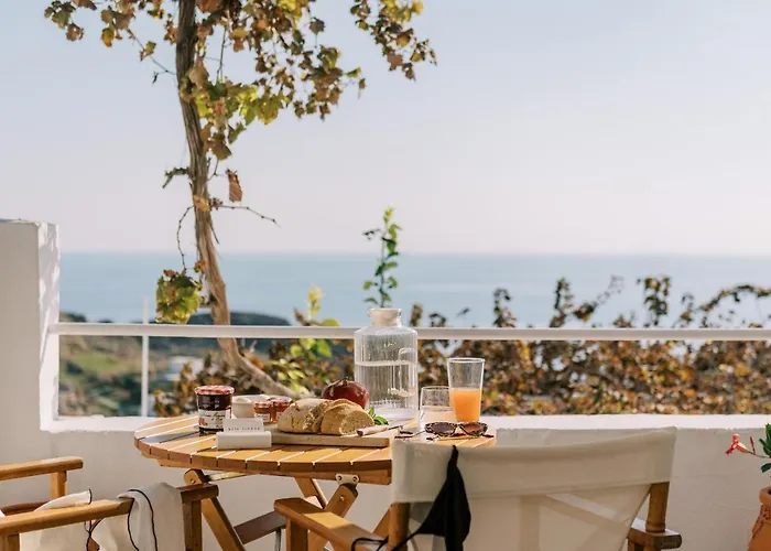 Arte Lindos Suites