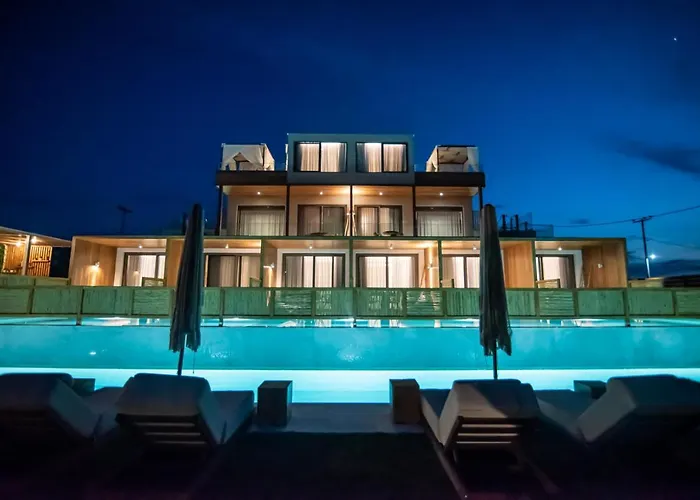 King'S & Queen'S Afitos - Suites With Private Pool