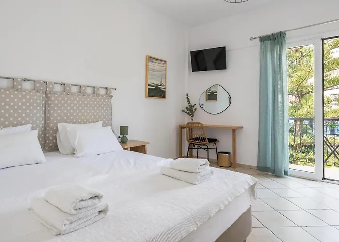 Annis House Hotel Skiathos Town