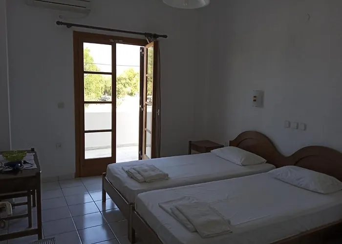 Aphrodite'S Room On Santorini Kamári