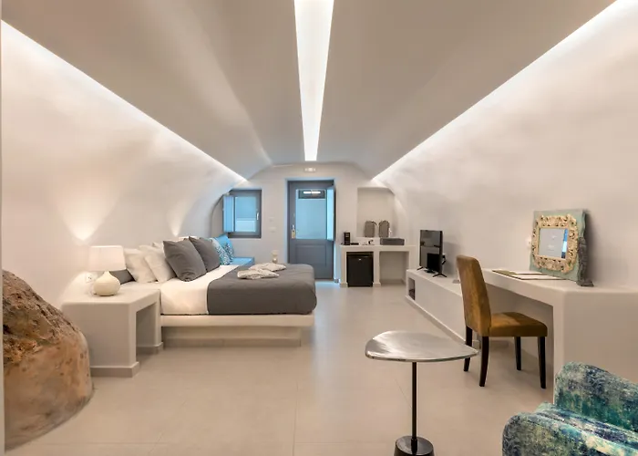Tramonto Secret Villas Oia 
