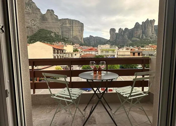 Meteora Gold And Glass Καλαμπάκα