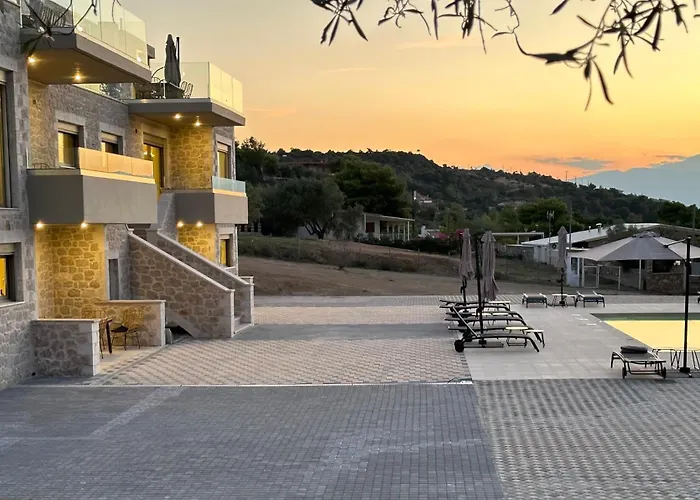 Topos Luxury Stay Heraion Λουτράκι