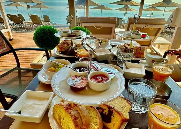Akrata Beach Hotel