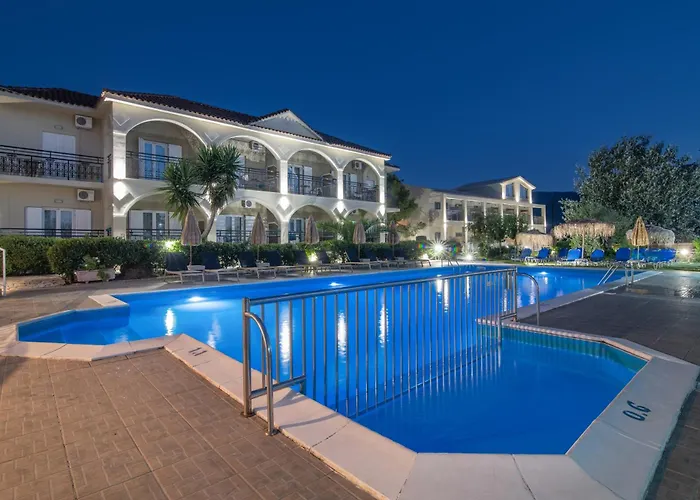 Grapevines Hotel Alykanas 