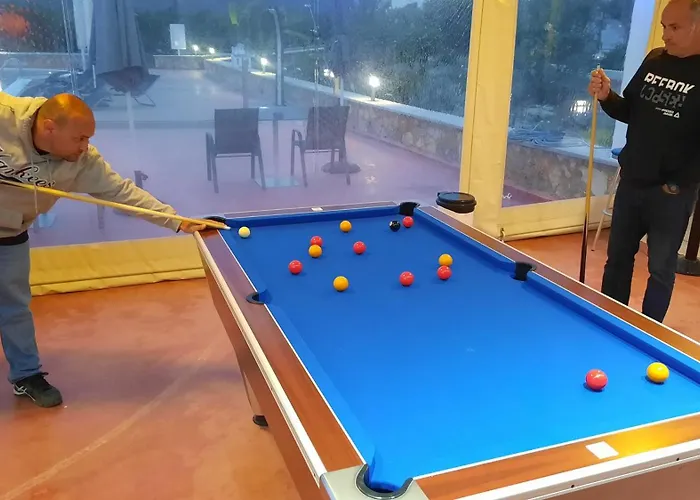 Poseidon Suites Hotel Σταυρός